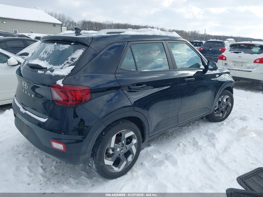 2021 Hyundai Venue Sel