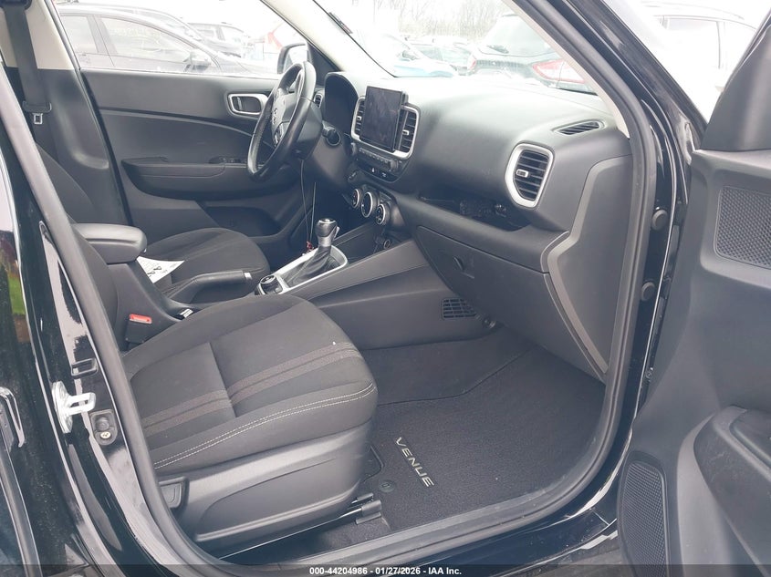 2021 Hyundai Venue Sel