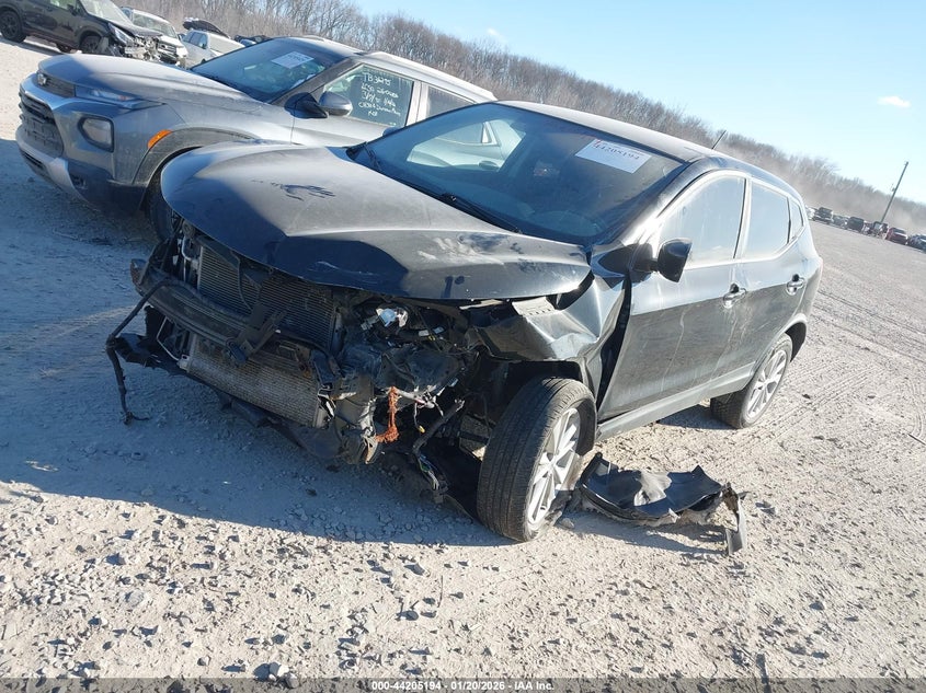 2017 Nissan Rogue Sport S