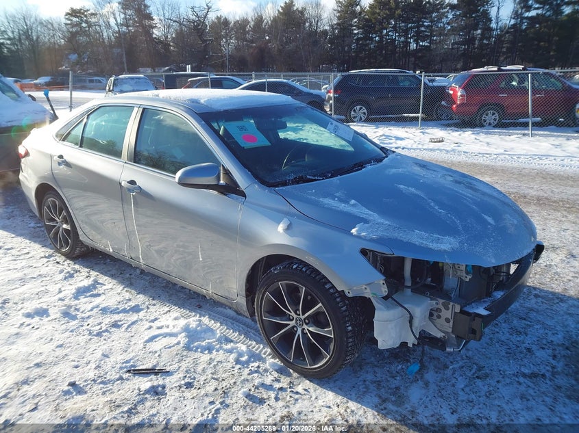 2015 Toyota Camry Xse