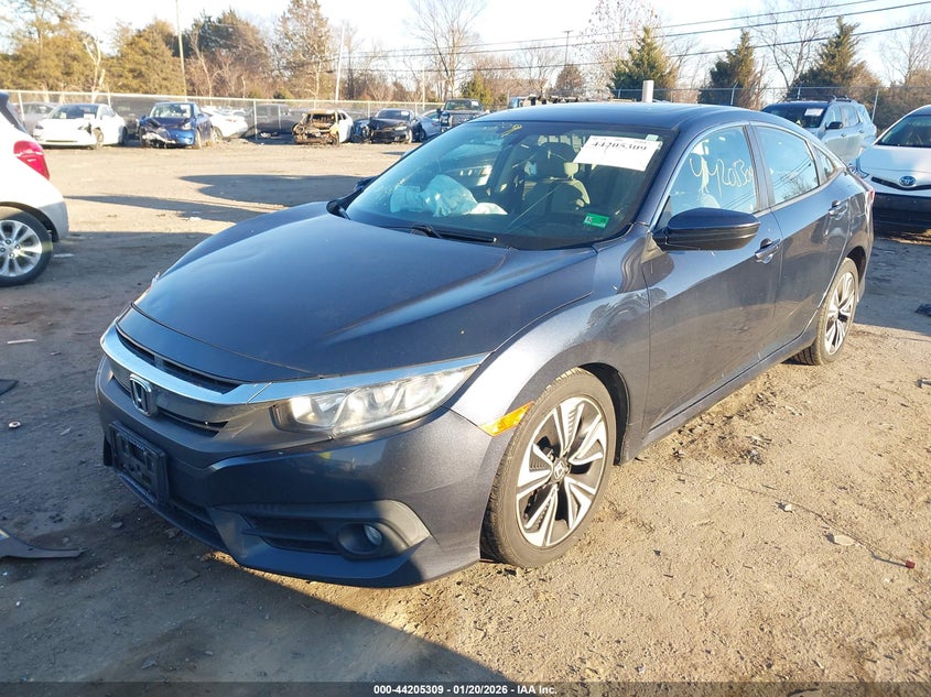 VIN 19XFC1F35HE213828 2017 HONDA CIVIC EX-T
