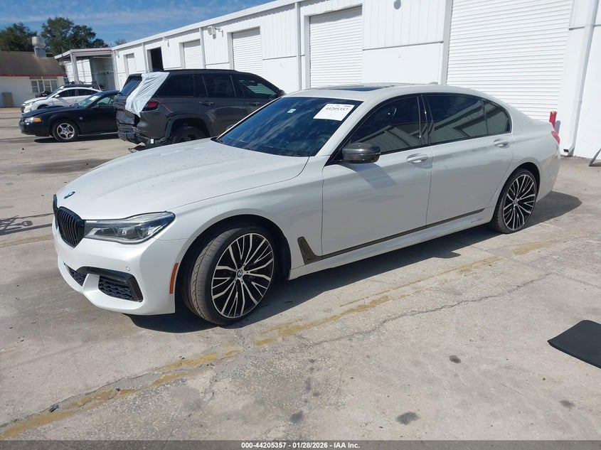 2018 BMW 750I