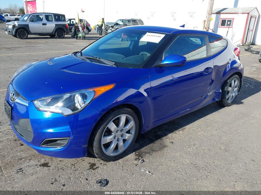 2013 Hyundai Veloster Base W/Black