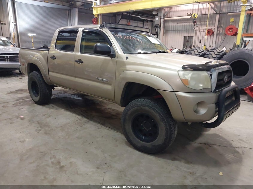 2005 Toyota Tacoma Base V6