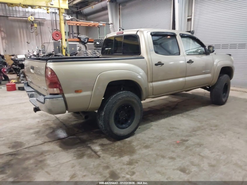 2005 Toyota Tacoma Base V6