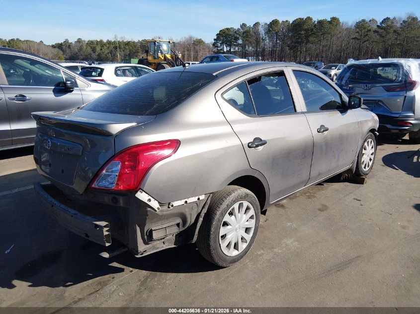 2017 Nissan Versa 1.6 S+