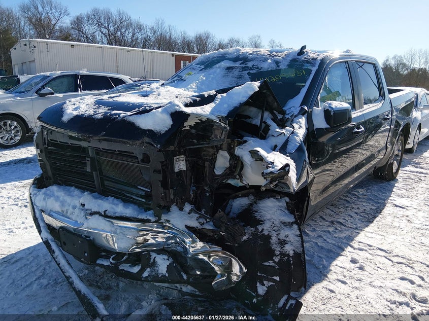 2024 CHEVROLET SILVERADO 1500 auction photo 2