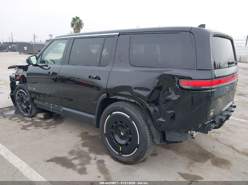 2025 Rivian R1S Adventure Dual Motor Large Pack/Adventure Dual Motor Max Pack