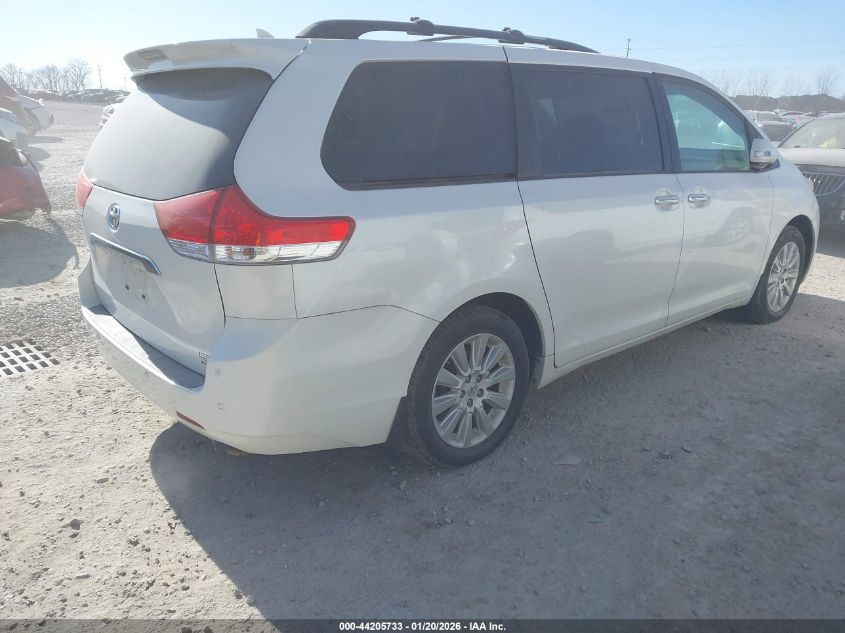 2013 Toyota Sienna Limited 7 Passenger