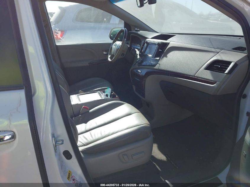 2013 Toyota Sienna Limited 7 Passenger