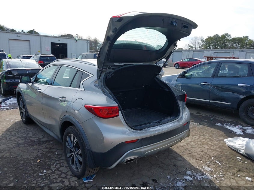 2018 Infiniti Qx30 Essential