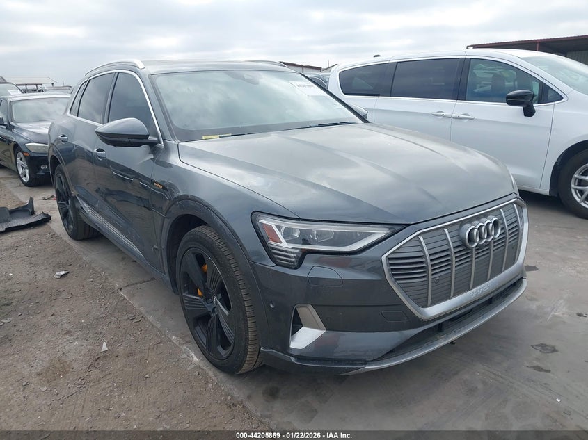 2019 Audi E-Tron Premium Plus