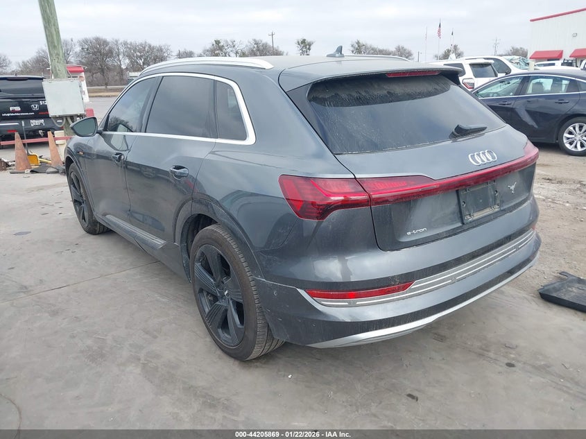 2019 Audi E-Tron Premium Plus