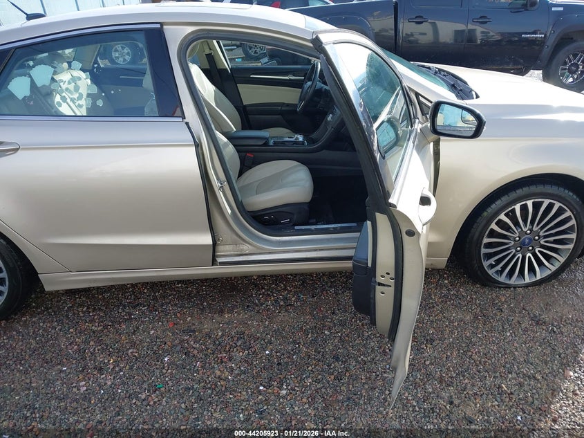 2017 Ford Fusion Hybrid Titanium