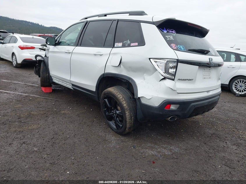 VIN 5FNYF8H02LB020244 2020 HONDA PASSPORT AWD ELITE