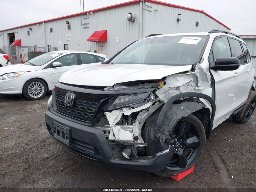 VIN 5FNYF8H02LB020244 2020 HONDA PASSPORT AWD ELITE