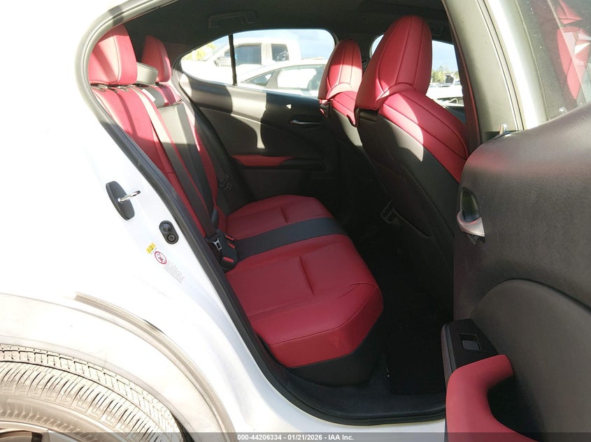 2019 Lexus Ux 200 F Sport VIN: JTHY3JBH2K2005483 Lot: 44206334