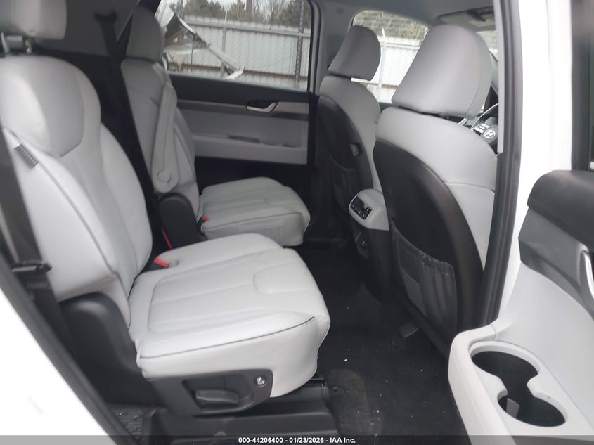 2024 Hyundai Palisade Sel VIN: KM8R24GE8RU714647 Lot: 44206400