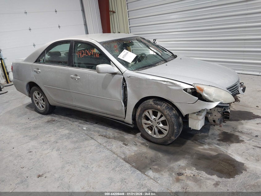 2005 Toyota Camry Le V6