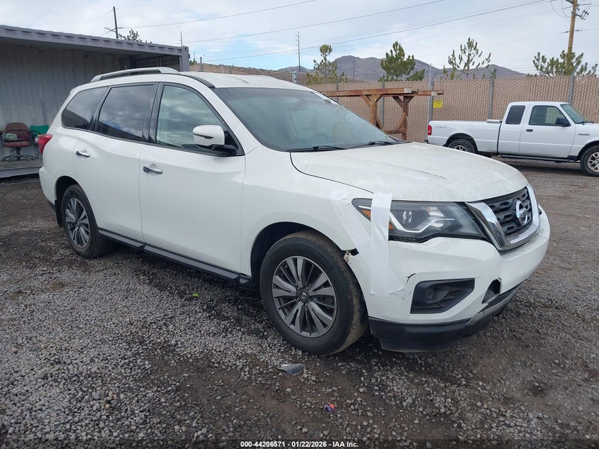 2017 NISSAN PATHFINDER S