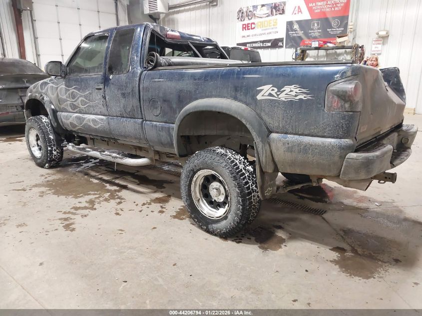 2002 Chevrolet S-10 Ls