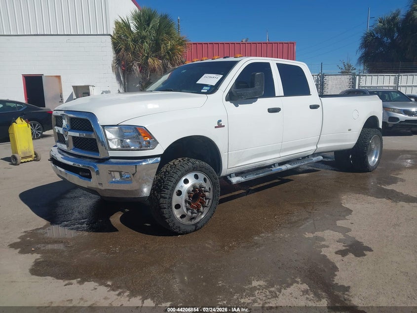 2018 Ram 3500 Tradesman 4X4 8' Box