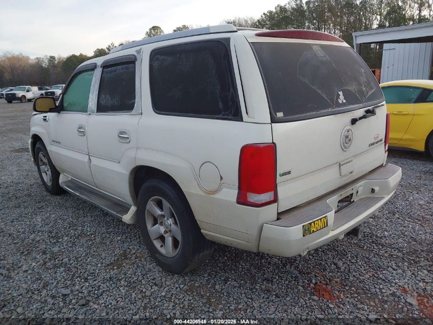 2004 Cadillac Escalade Standard