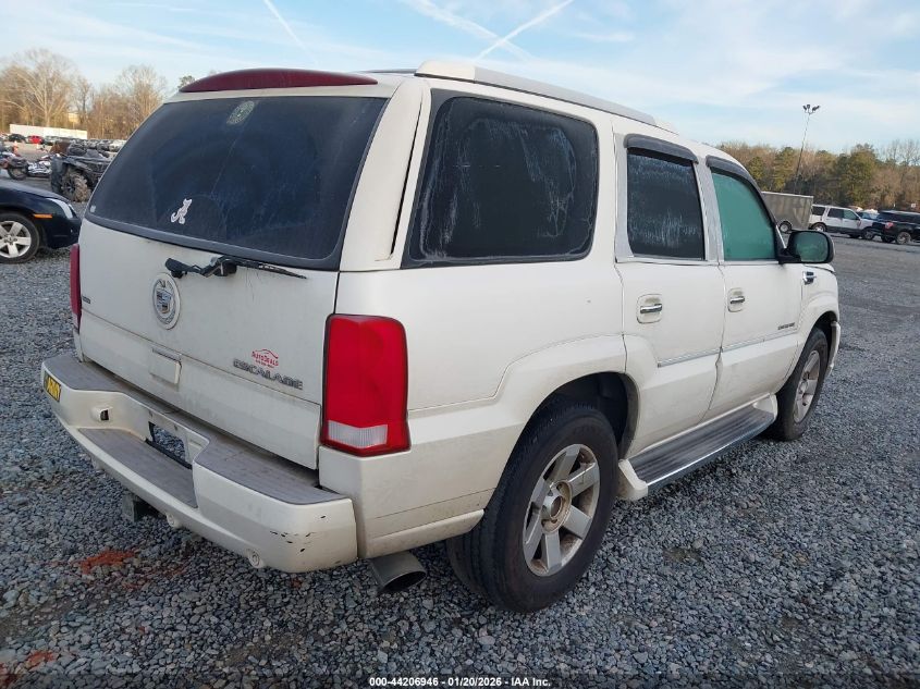 2004 Cadillac Escalade Standard