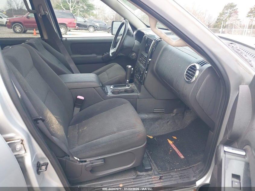 2009 Ford Explorer Sport Trac Xlt