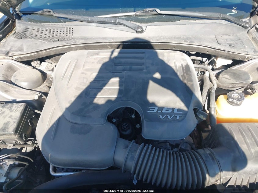VIN 2C3CCAEG6HH549858 2017 CHRYSLER 300C