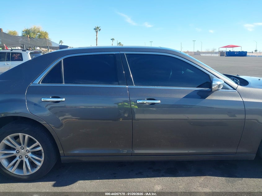 VIN 2C3CCAEG6HH549858 2017 CHRYSLER 300C
