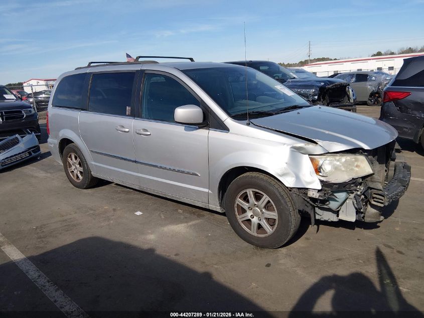 2012 Chrysler Town & Country Touring