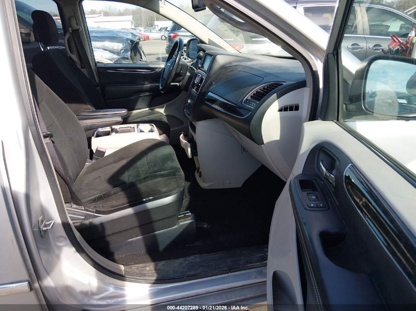 2012 Chrysler Town & Country Touring