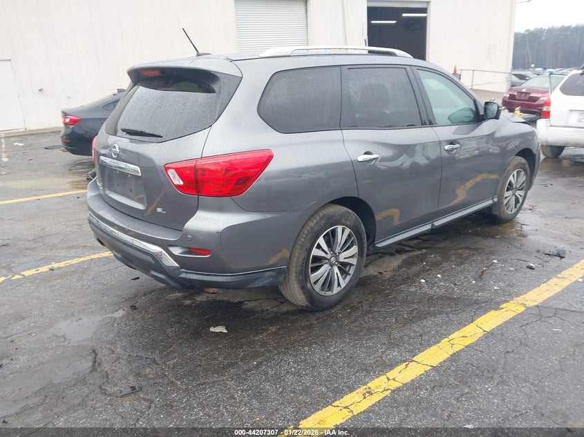 2017 Nissan Pathfinder Sl