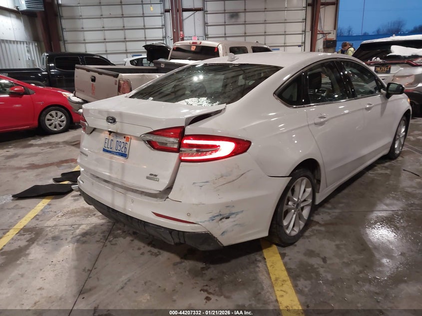 2020 Ford Fusion Se