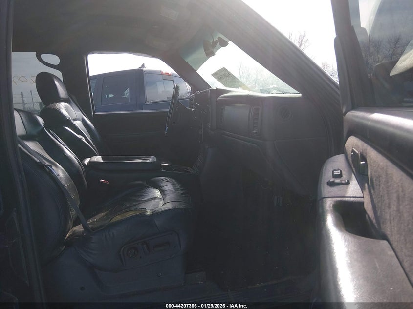 2002 Chevrolet Silverado 1500Hd Lt