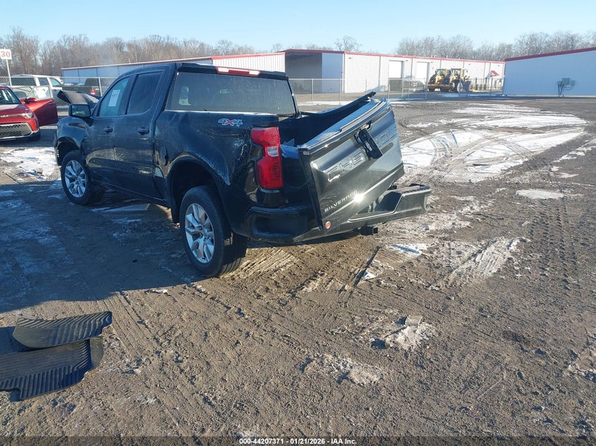 2023 Chevrolet Silverado 1500 4Wd Short Bed Custom