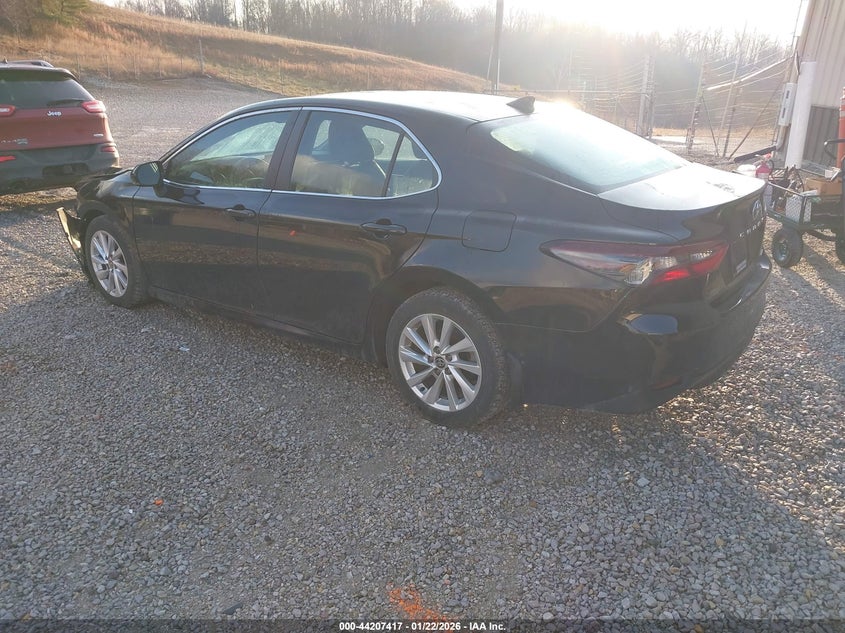 2023 Toyota Camry Le