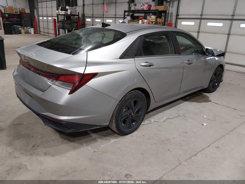 2023 Hyundai Elantra Sel