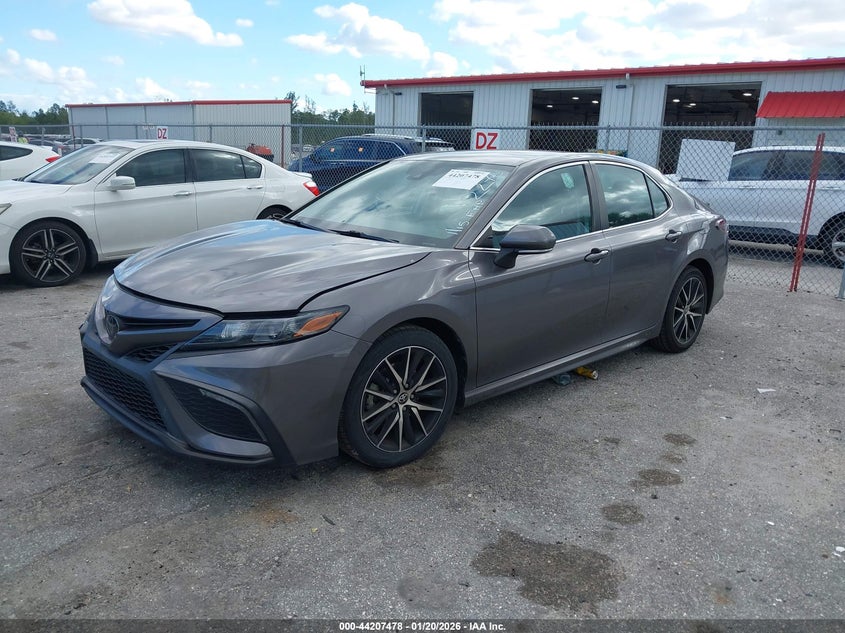 2022 Toyota Camry Se