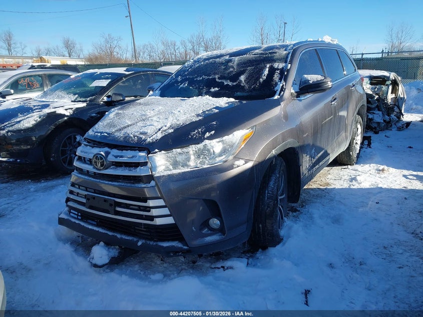 2019 Toyota Highlander Xle