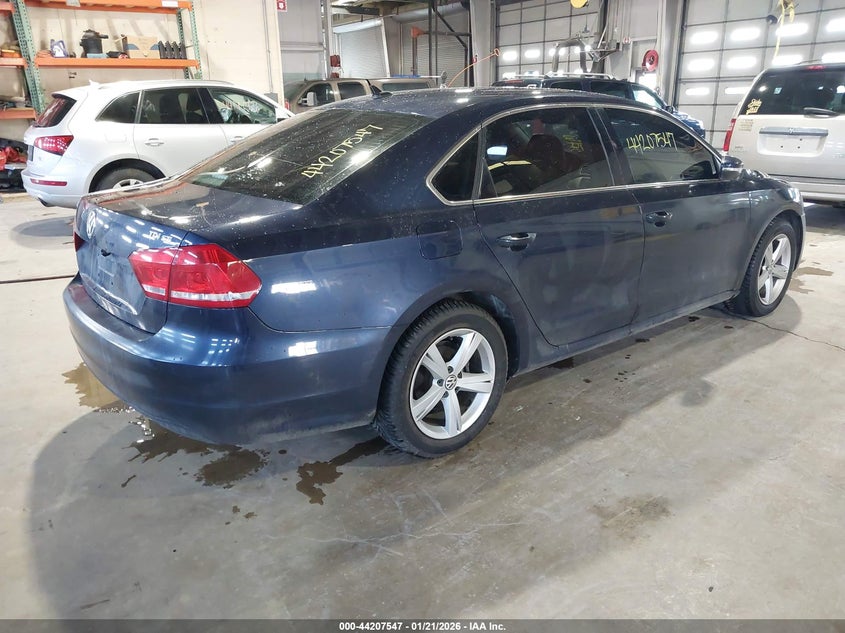 2012 Volkswagen Passat 2.0L Tdi Se