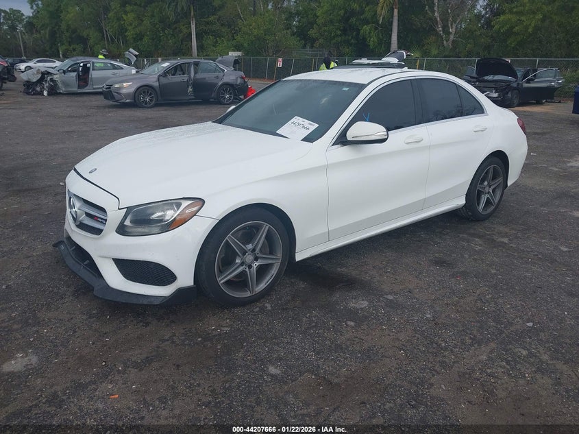 2015 Mercedes-Benz C 300 Sport