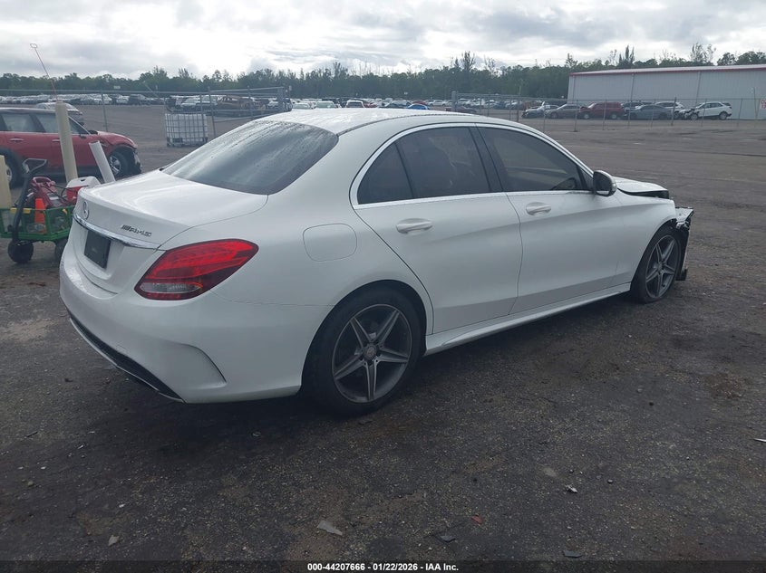 2015 Mercedes-Benz C 300 Sport