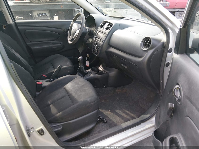 2016 Nissan Versa 1.6 S