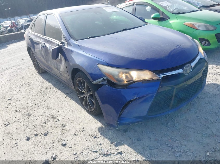 2015 Toyota Camry Xse