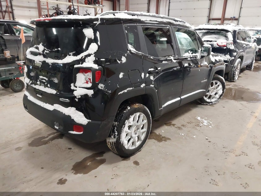 2022 Jeep Renegade Latitude 4X4