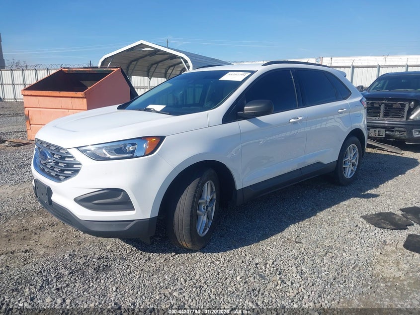 2022 Ford Edge Se