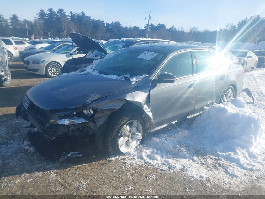 2013 Volkswagen Passat 2.5L Se