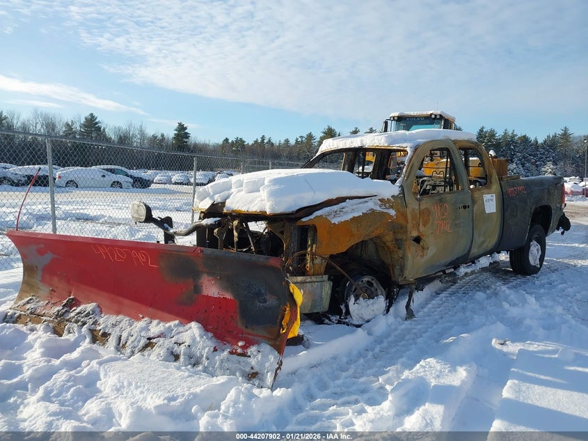 2010 GMC Sierra 2500Hd Sle VIN: 1GT5K0BG8AZ185812 Lot: 44207902